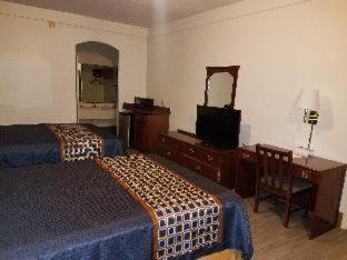 Texas Inn Downtown Mcallen Room photo