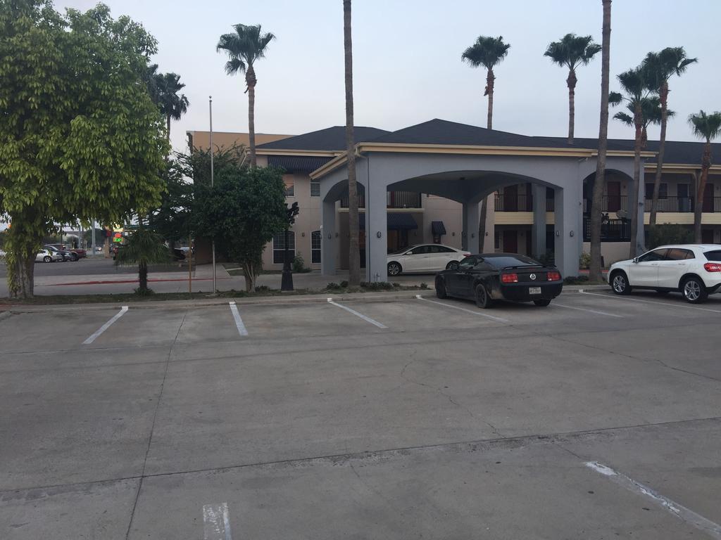 Texas Inn Downtown Mcallen Exterior photo