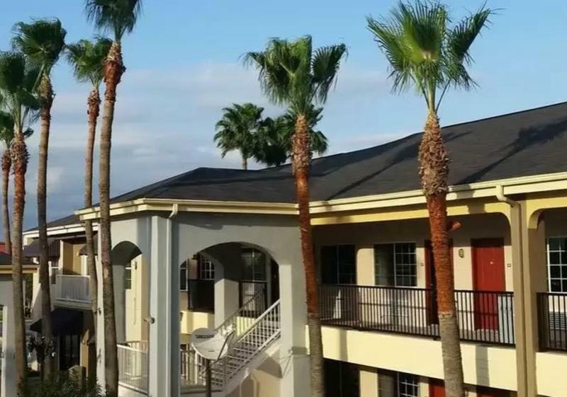 Texas Inn Downtown Mcallen Exterior photo